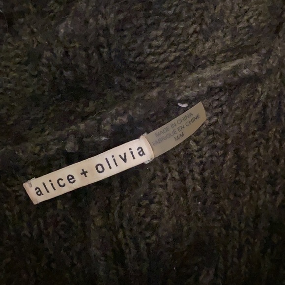 Alice + Olivia/ Darryl army olive green Oversized Duster Sweater cardigan M - Picture 6 of 7